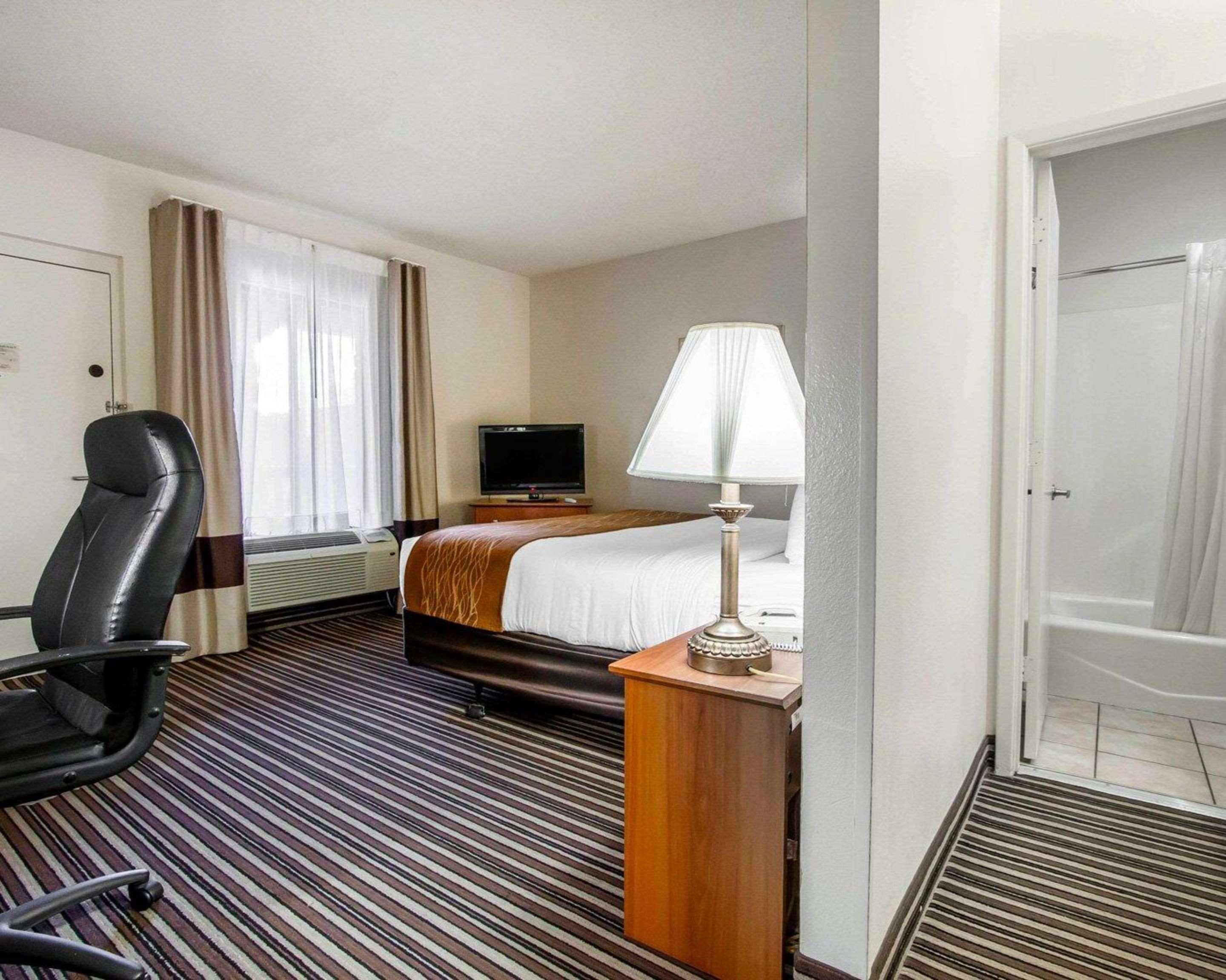 Comfort Suites At Sabino Canyon Тусон Екстериор снимка
