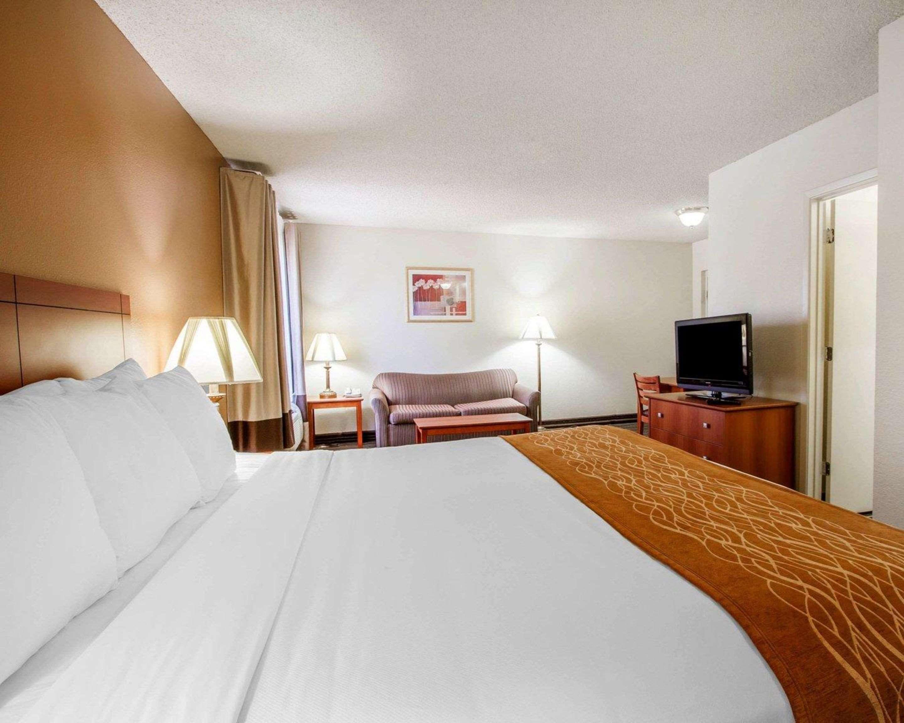 Comfort Suites At Sabino Canyon Тусон Екстериор снимка