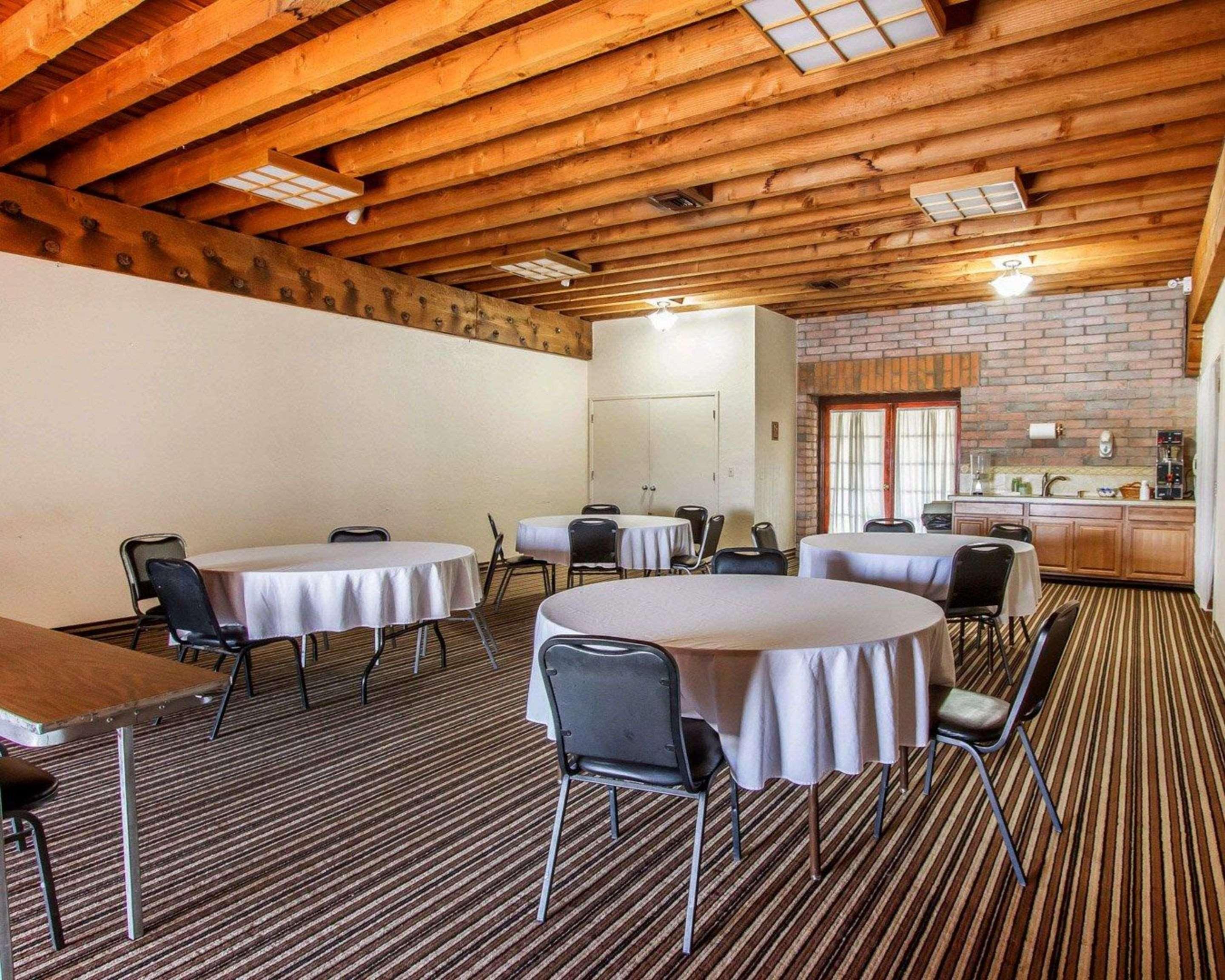 Comfort Suites At Sabino Canyon Тусон Екстериор снимка